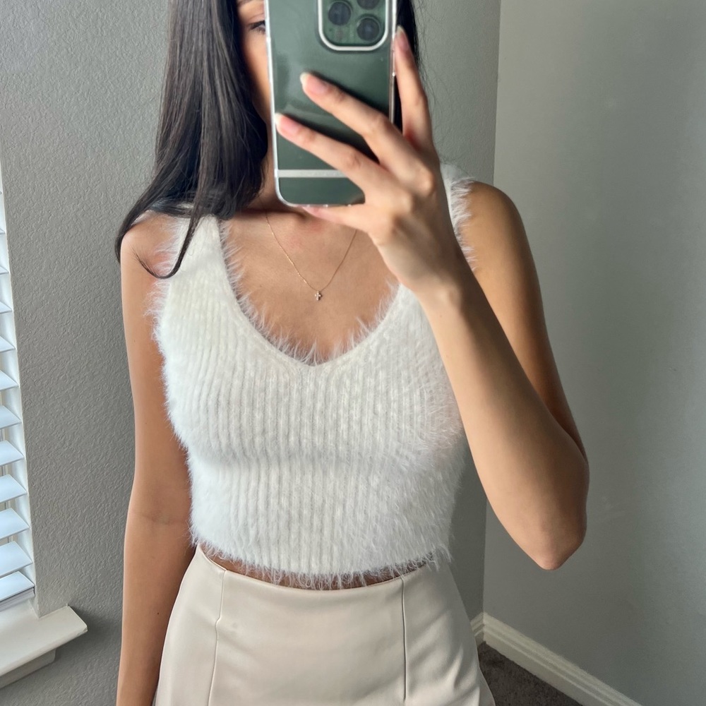 Jlux Fuzzy Top